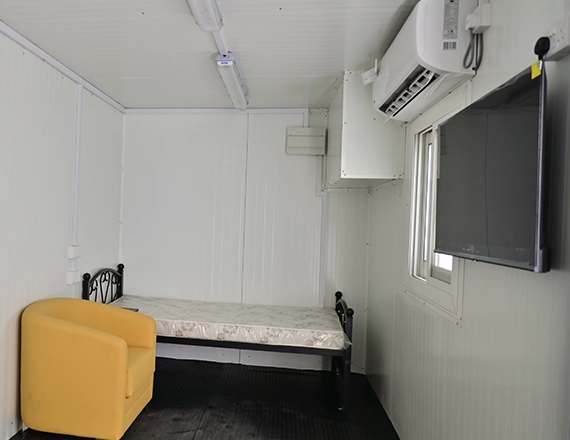 20FT CONTAINER WITH OFFICE SETUP